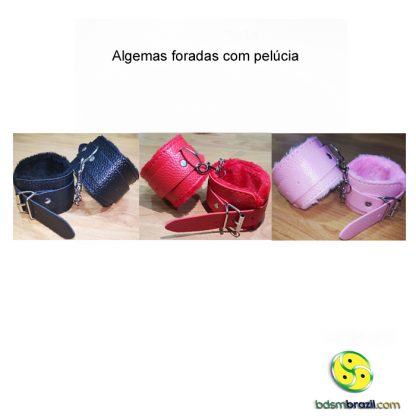 Algemas foradas com pelúcia